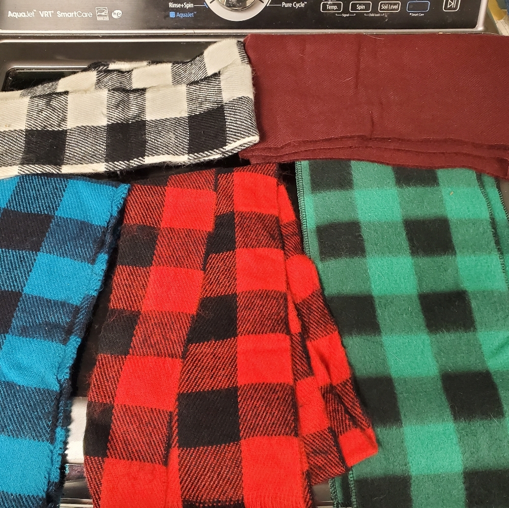 Scarfs
